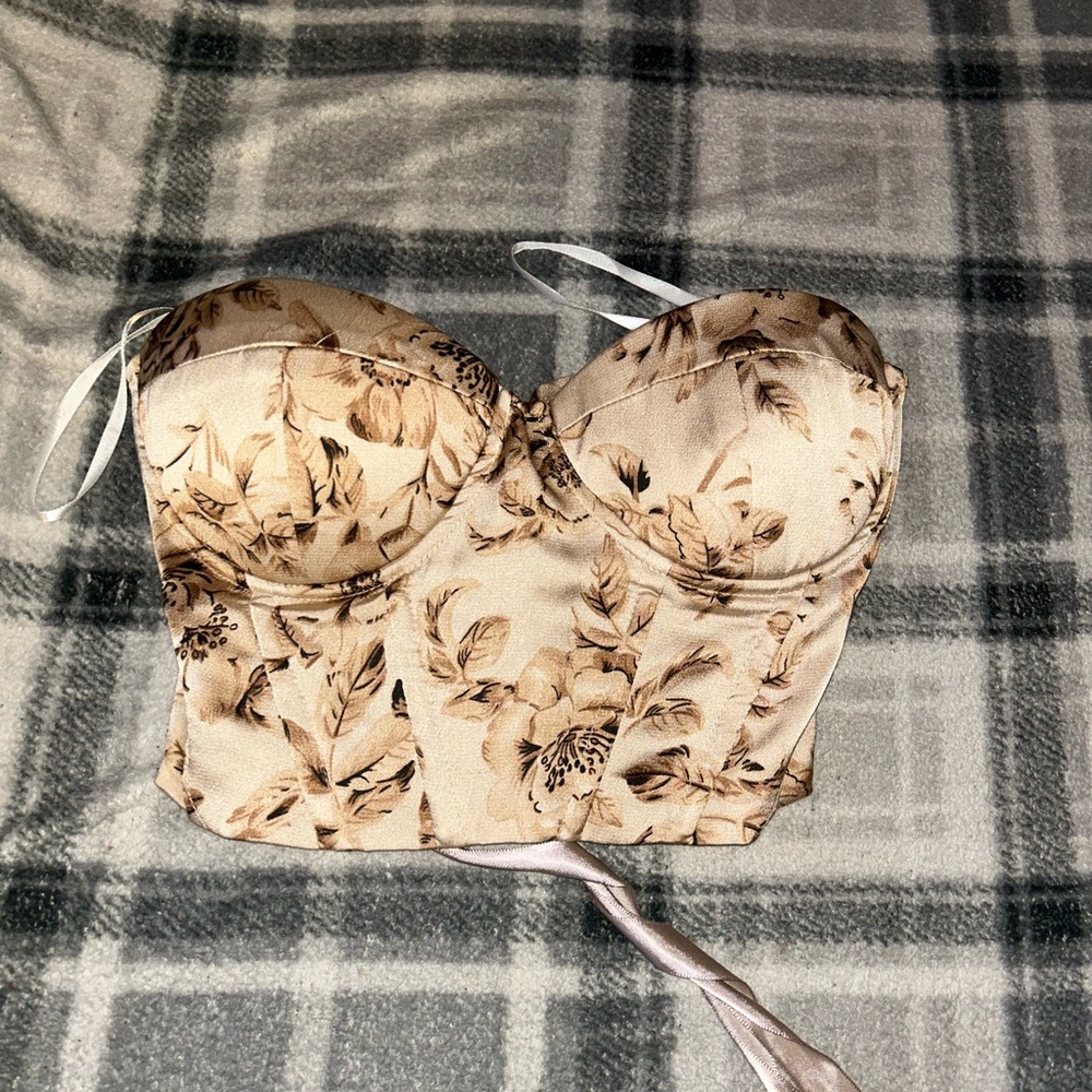 SHEIN Beige Floral Strapless Bustier Crop Top
